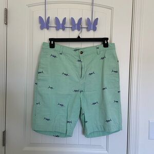CHAPS men’s mint green fish patterned flat‎ front shorts — size 34